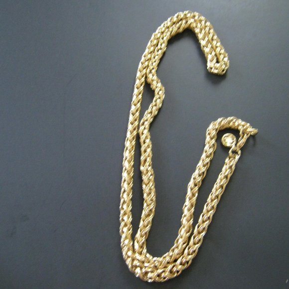 Givenchy Vintage Long Gold Necklace with 18" drop. - Picture 8 of 8